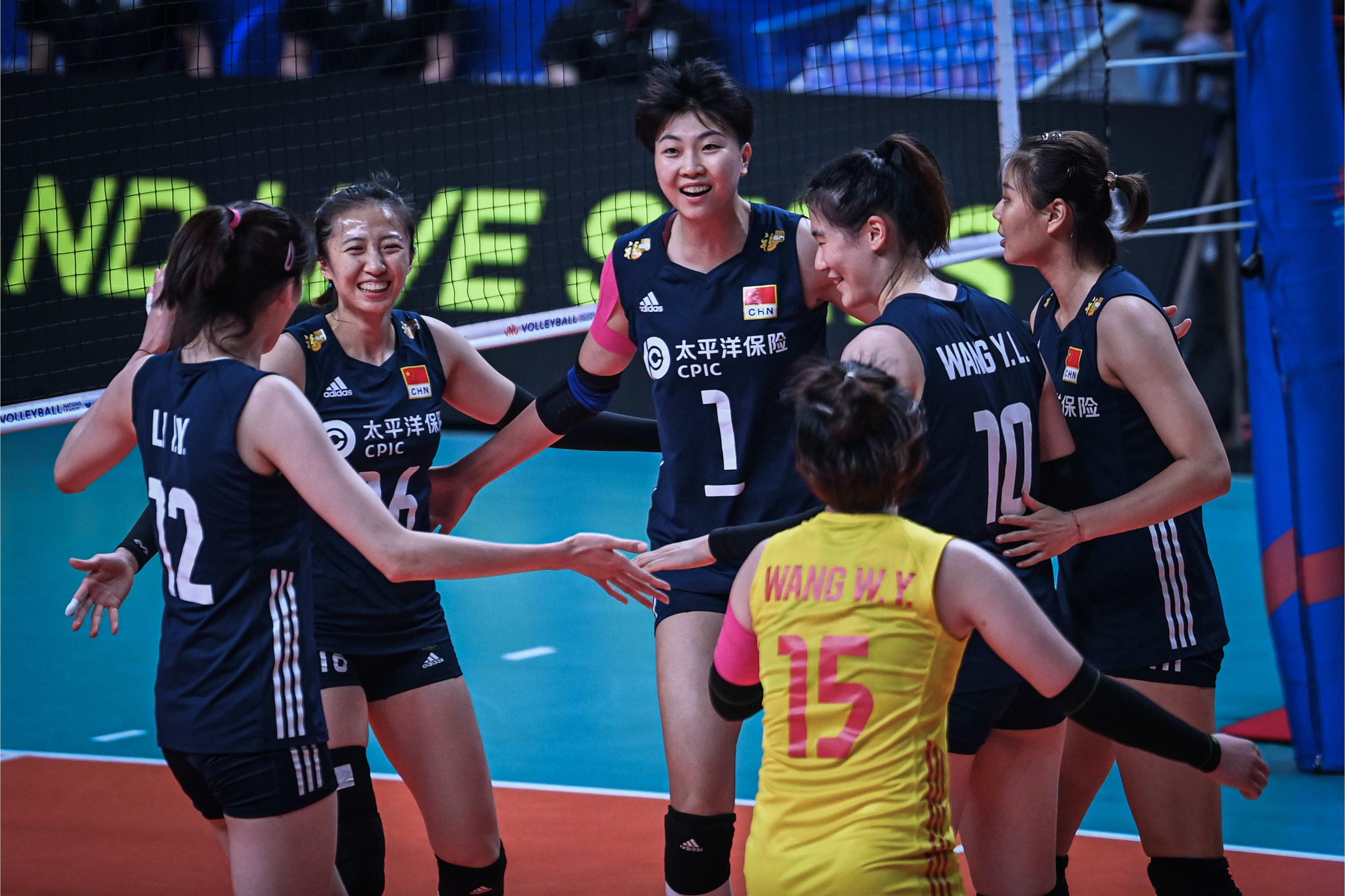 中国女排2023年首个大赛定档，5月31日远赴日本，世联赛遭遇巴西(4)