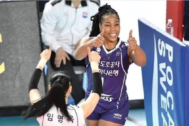 韩国女排联赛道路公社场分3-2夺魁 金软景获亚军