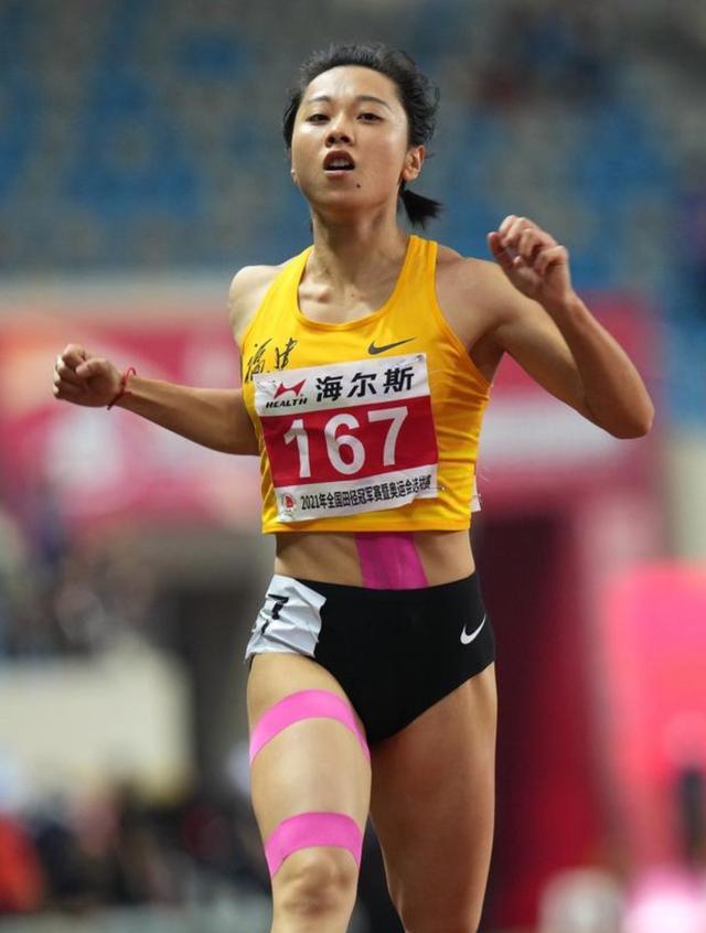喜讯！16岁中国女孩百米11秒38创5大纪录，有望直接入选国家队(4)