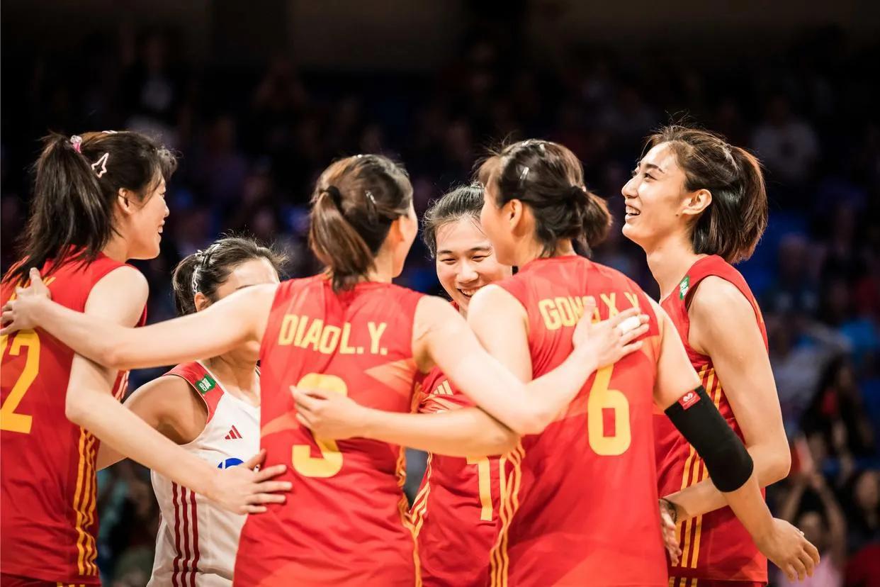 7月16日早上5点，2023世界女排联赛继续进行1/2的争夺，中国女排将应战波兰