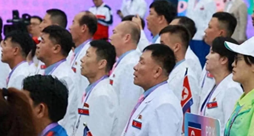 难以置信！朝鲜运动员亲临西湖游玩，西湖成全球焦点！(3)