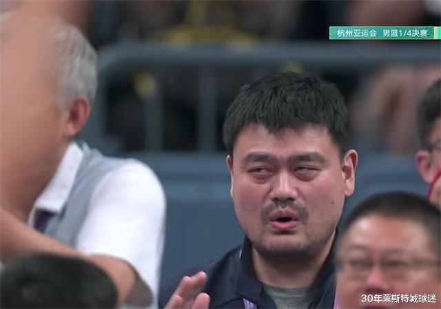 你听见了吗？中国男篮领先韩国23分时，央视激动念了句诗，太霸气(3)