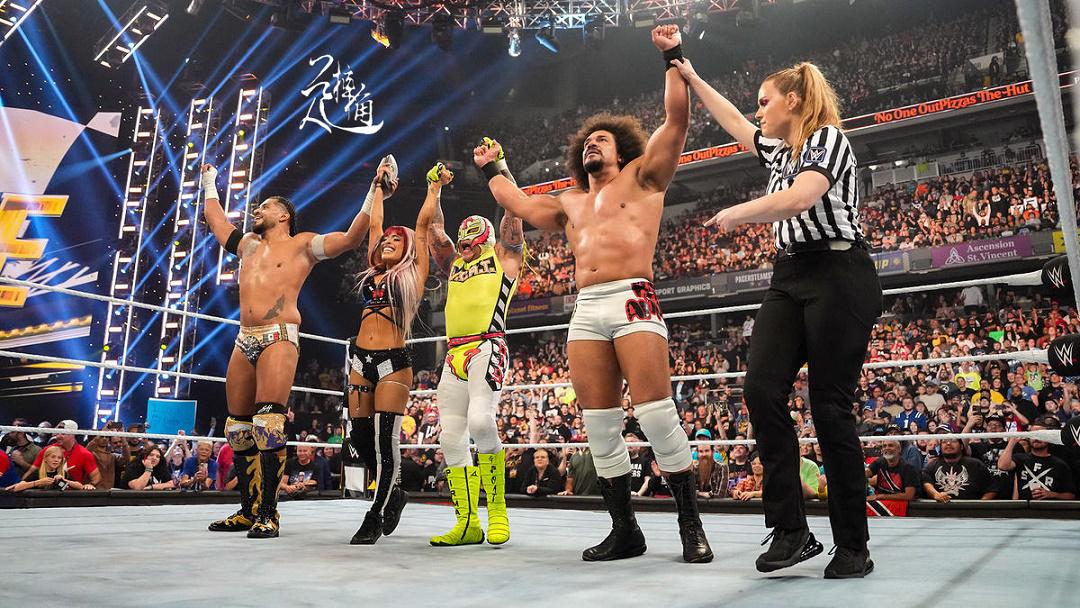 WWE审判日组合一口气输掉4条腰带，科迪又刷起了双打冠军(20)