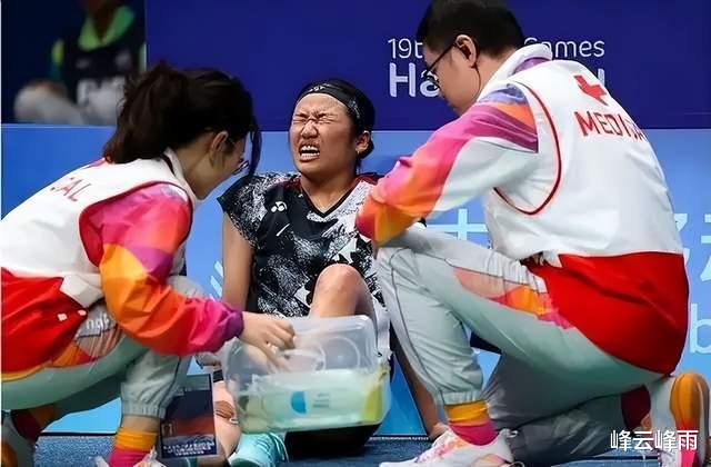 带伤夺睽违29年亚运会首金背后，安洗莹坦言：我只是个普通人...(3)