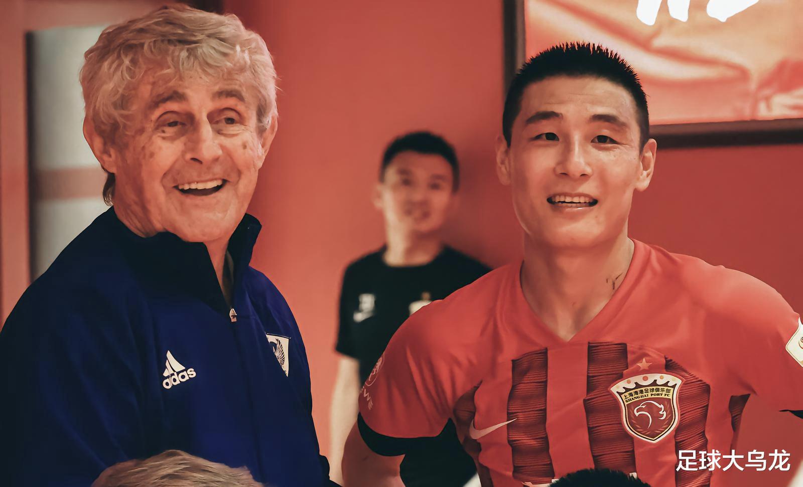正式赴任，79岁米卢重返中国，助力国足青训，年薪曝光，搏世界杯(3)