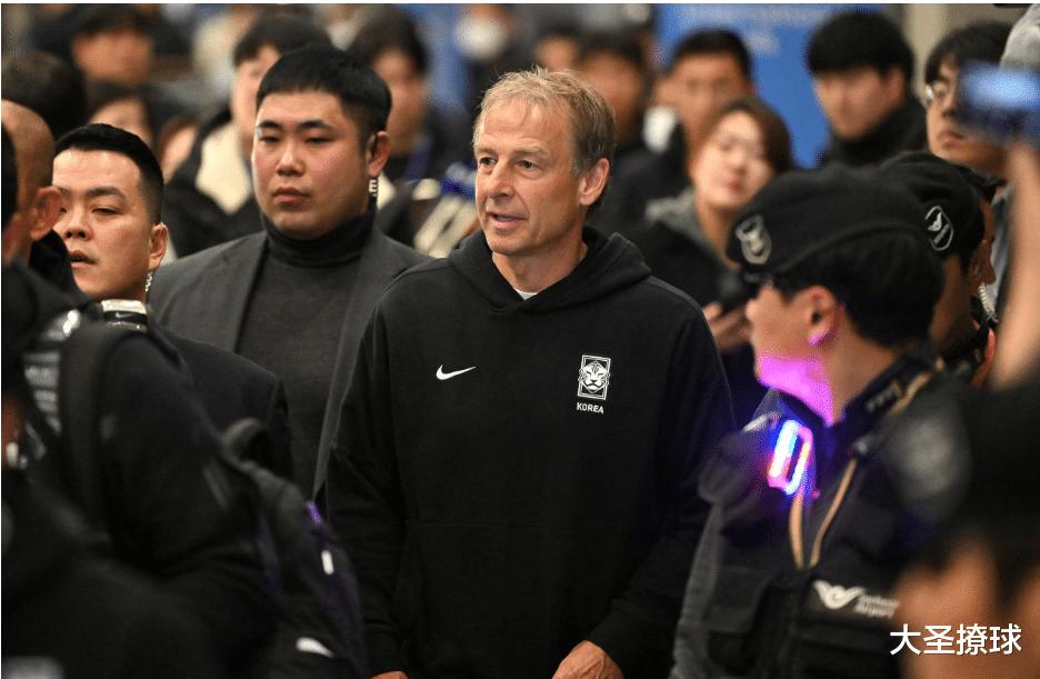 韩国足球花太多钱“押宝”克林斯曼，足协主席称愿自掏腰包