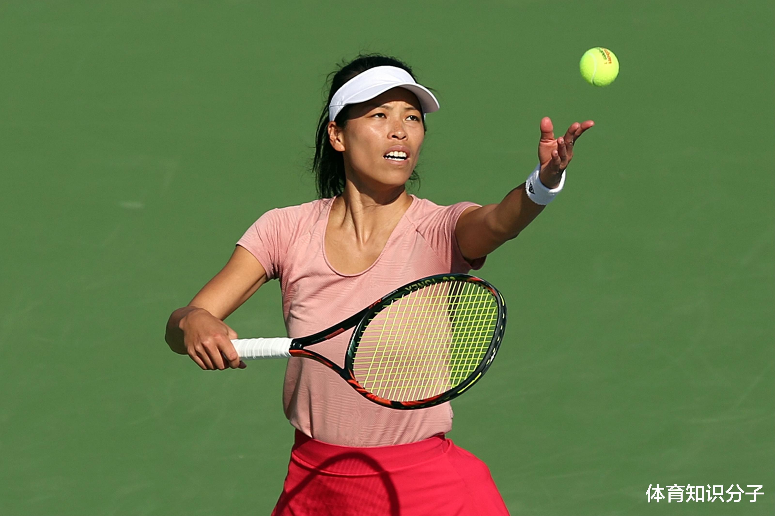 2比1逆转进4强！38岁女网金花击败大满贯冠军，网友：亚洲传奇