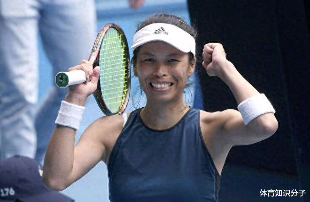 2比1逆转进4强！38岁女网金花击败大满贯冠军，网友：亚洲传奇(3)