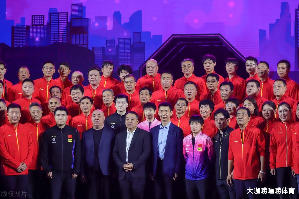 58岁乒坛华裔老将入选巴黎奥运！曾是八一球员，退役经商多年复出