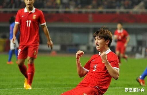 杨旭看不上的欧洲球队，如今却培养出一位巨星，让球迷惋惜不已！