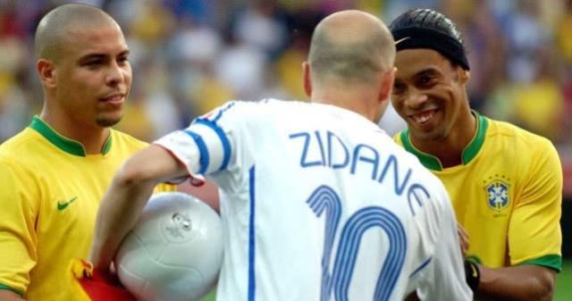 齐达内和罗纳尔多算“双骄”吗？在国际足坛他们的地位谁更高？