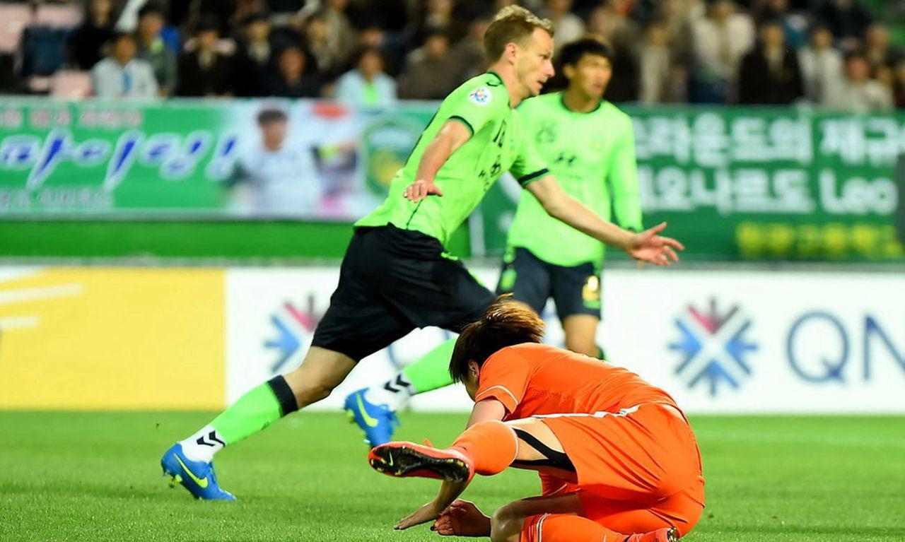1-2！亚冠爆大冷！韩国冠军轰然倒下，曾6-0狂扫中超劲旅(3)