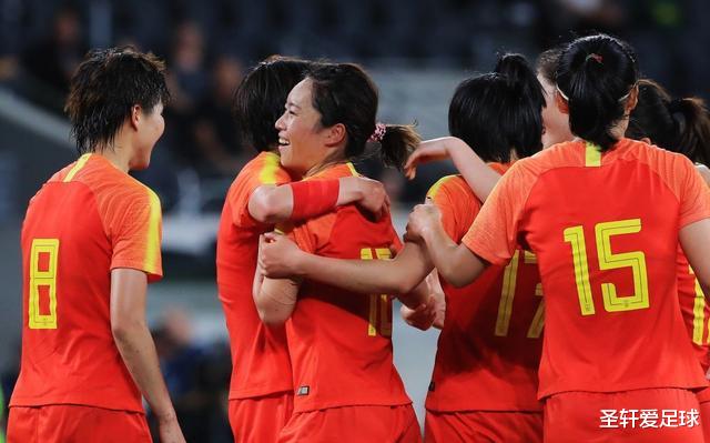 中国女足1-1补时阶段被绝平，贾秀全于央视正面回应：与队员无关(7)