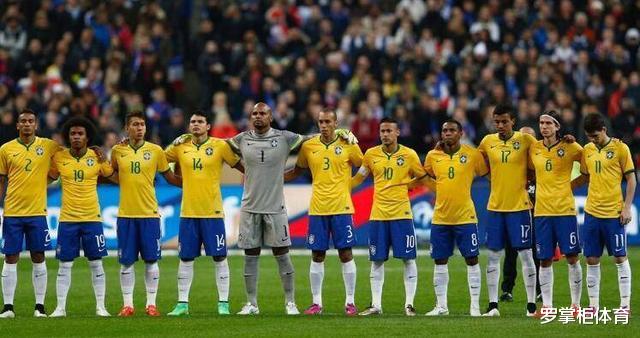 耐人寻味！奥斯卡晒出首次为国出战的战袍，球迷：想回巴西队了？(4)