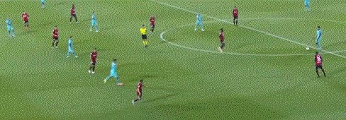 【西甲】梅西1射2传 阿尔瓦1球1助 巴萨客场4比0胜(4)