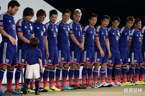 日本足球照这样发展下去，能夺世界杯吗？他们的瓶颈在哪？(1)