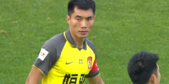 记者: 40岁的郑智依然能发挥较大作用, 优秀球员退役年龄在后移