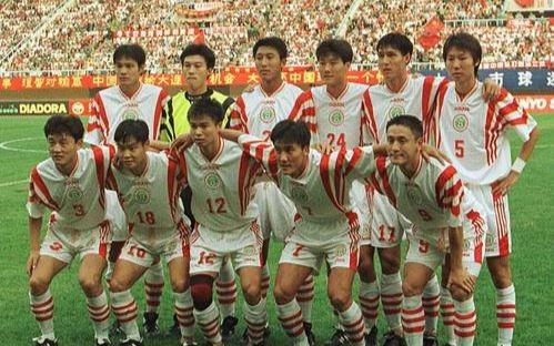 中国足协是否应该放弃10年国家队成绩将全力陪养青少年足球？(1)