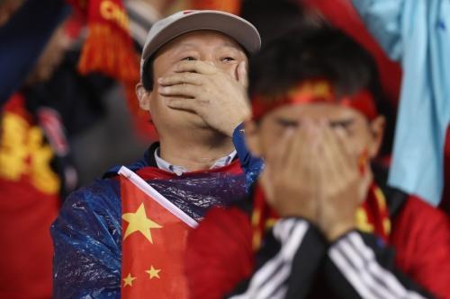 中国足协是否应该放弃10年国家队成绩将全力陪养青少年足球？(15)