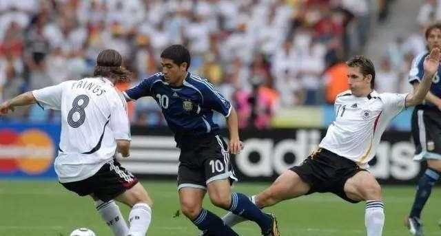 解析：阿根廷足球二十多年无冠，这个锅，可以给梅西吗？(3)