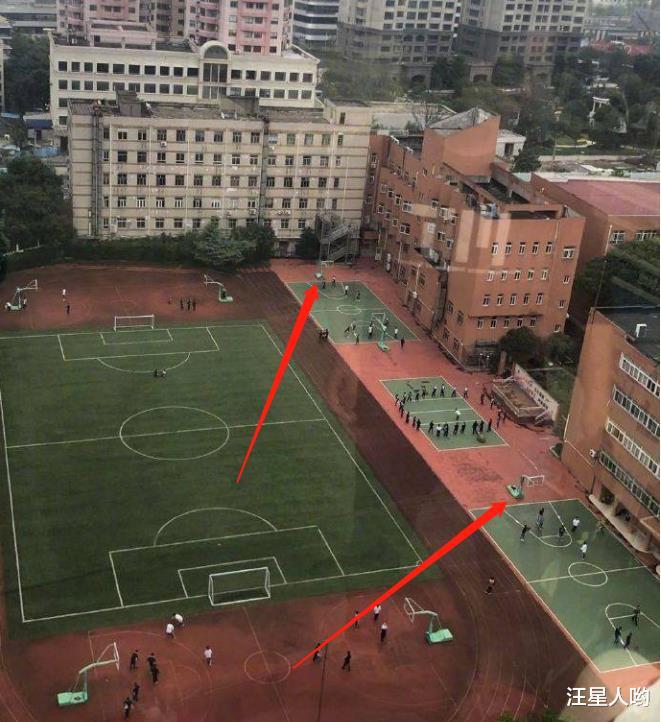 孙继海吐槽中国足球！一张照片引发球迷热议：这就是中国足球青训(2)