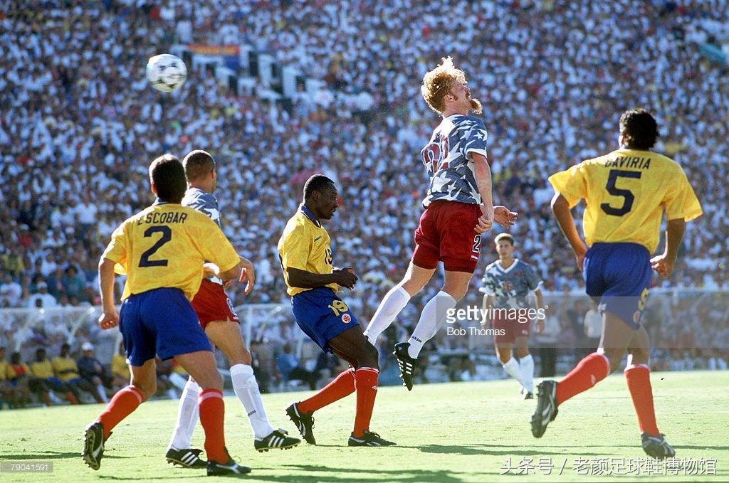 意甲94年用球 1994年世界杯足球鞋大盘点(44)