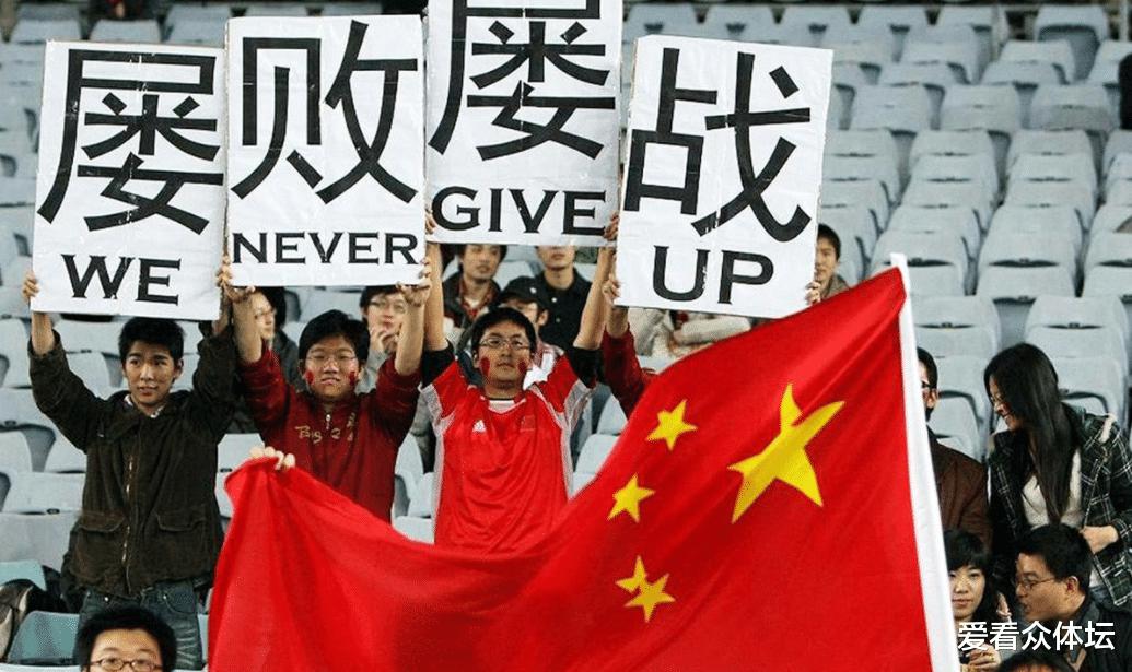 如果让梅西和C罗都加入中国足球队，能带领中国足球队打进世界杯吗？(5)