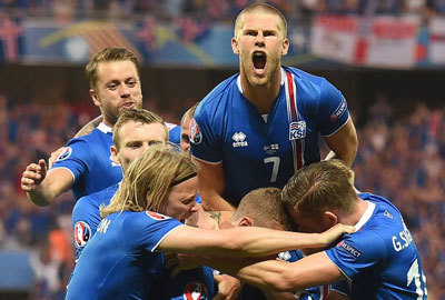 冰岛足球欧冠 冰岛5年飙升113位让国足汗颜(4)