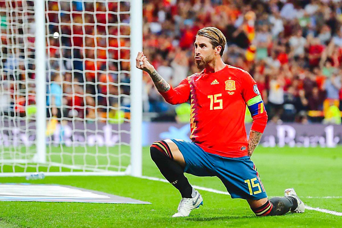 世预赛 西班牙VS希腊 西班牙主场连胜状态 希腊后防面临考验(1)