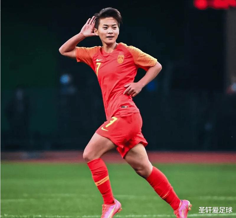 独造12球！王霜终于迎来爆发，中国女足小组出线不利：她成为关键(11)
