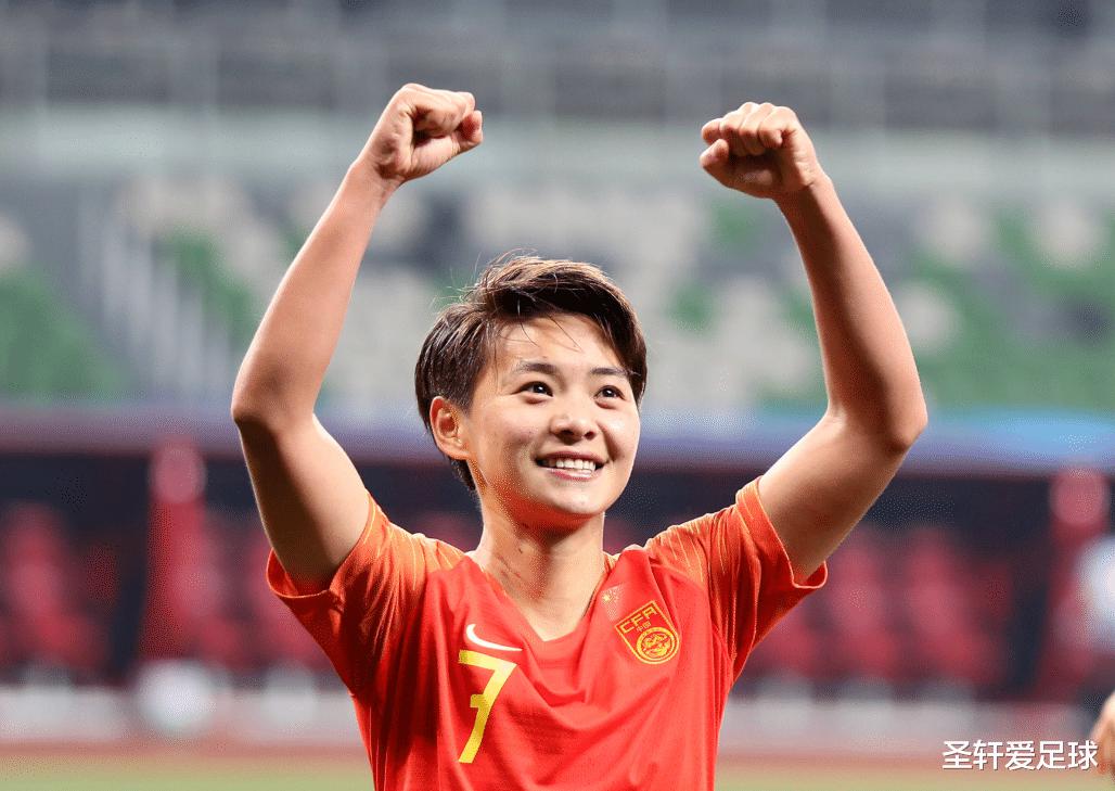独造12球！王霜终于迎来爆发，中国女足小组出线不利：她成为关键(17)