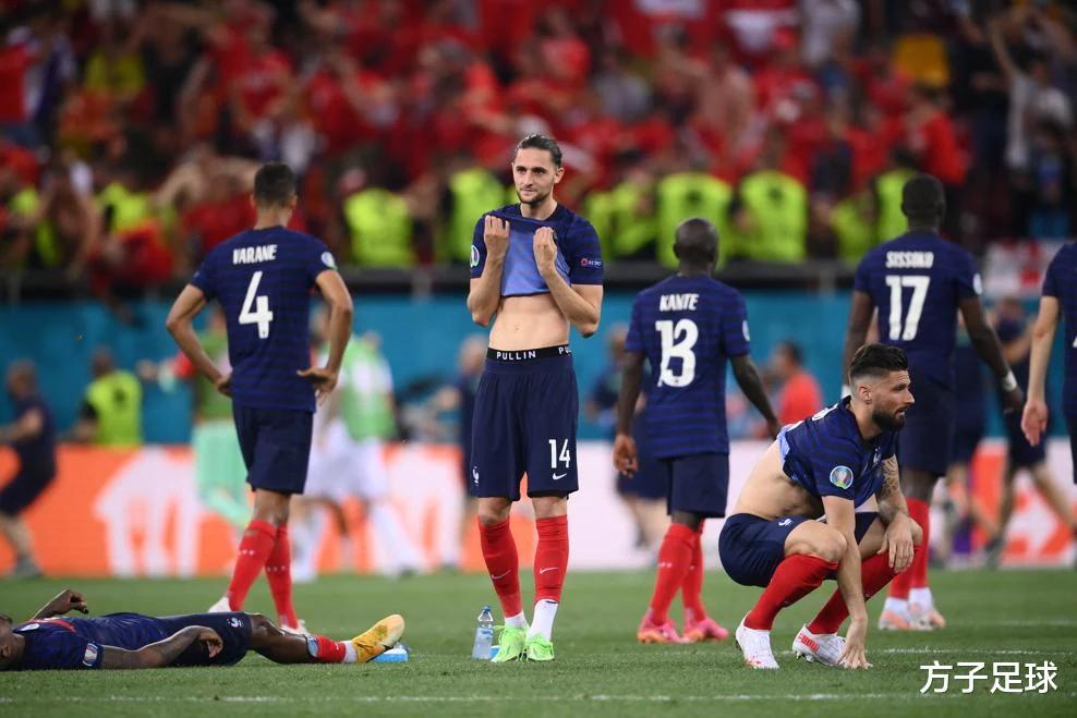 内讧爆发早早出局，法国队众球星欧洲杯后还有各自的麻烦事