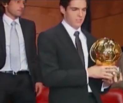 卡卡击败梅西和C罗荣获2007年欧洲金球奖和世界足球先生(3)
