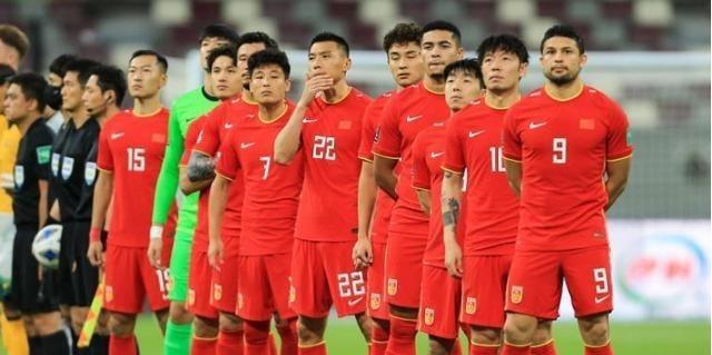 越南名宿：中国队比预想中还要弱，他们恐怕已经沦为亚洲四流球队(3)