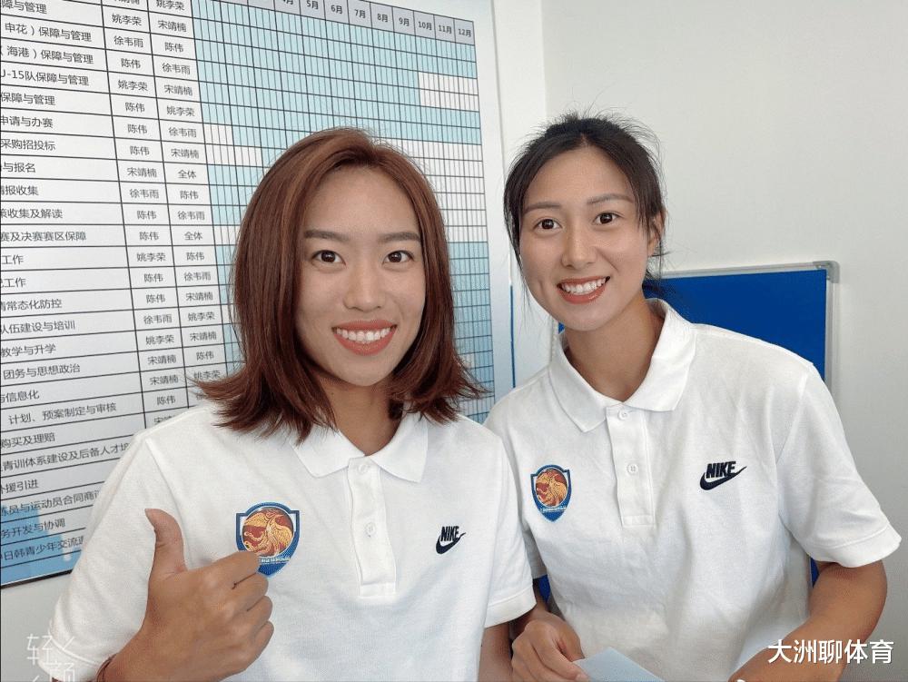 昨天两点！中国女足留洋球员“斩获核心位置”，中国足球有希望(4)