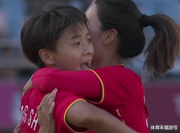 继任者点评中国女足，一场选帅风波持续进行，谜底或许还是失望(4)