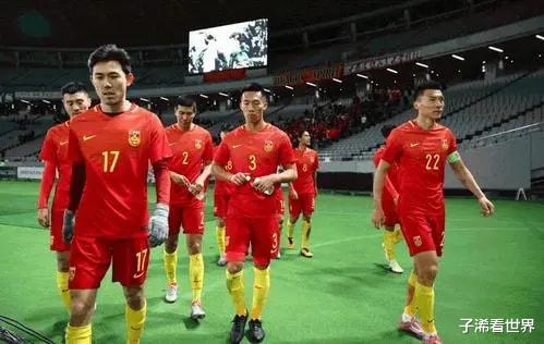广州队巨星做出最新决定！中国足球再遭打击，上港鲁能成最大赢家(4)