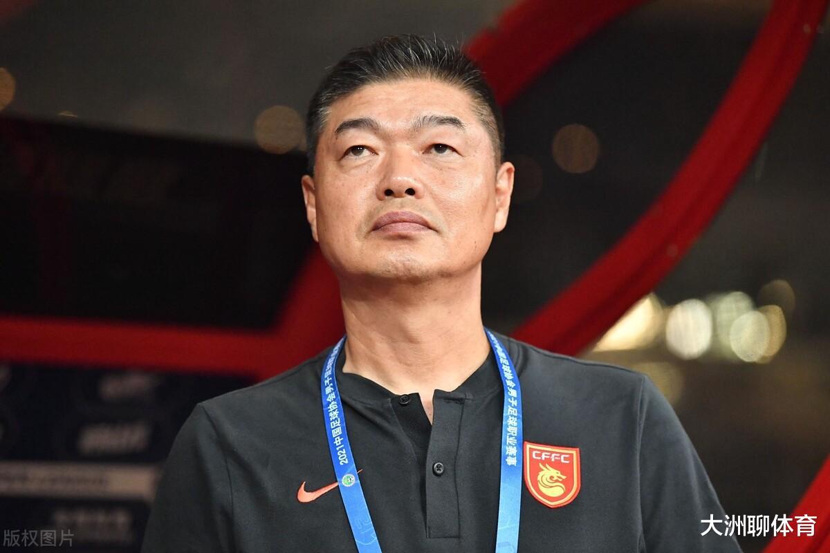 佩服！中超传出消息：河北队教练明知球队困难，依旧选择返回中国(5)