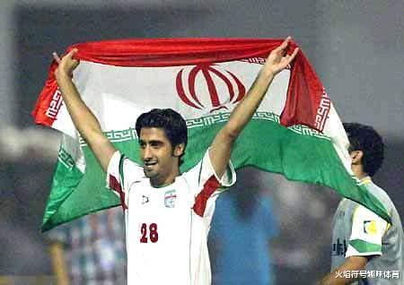 铁骑突出：伊朗足球历史最佳阵容，三人曾经效力拜仁(36)