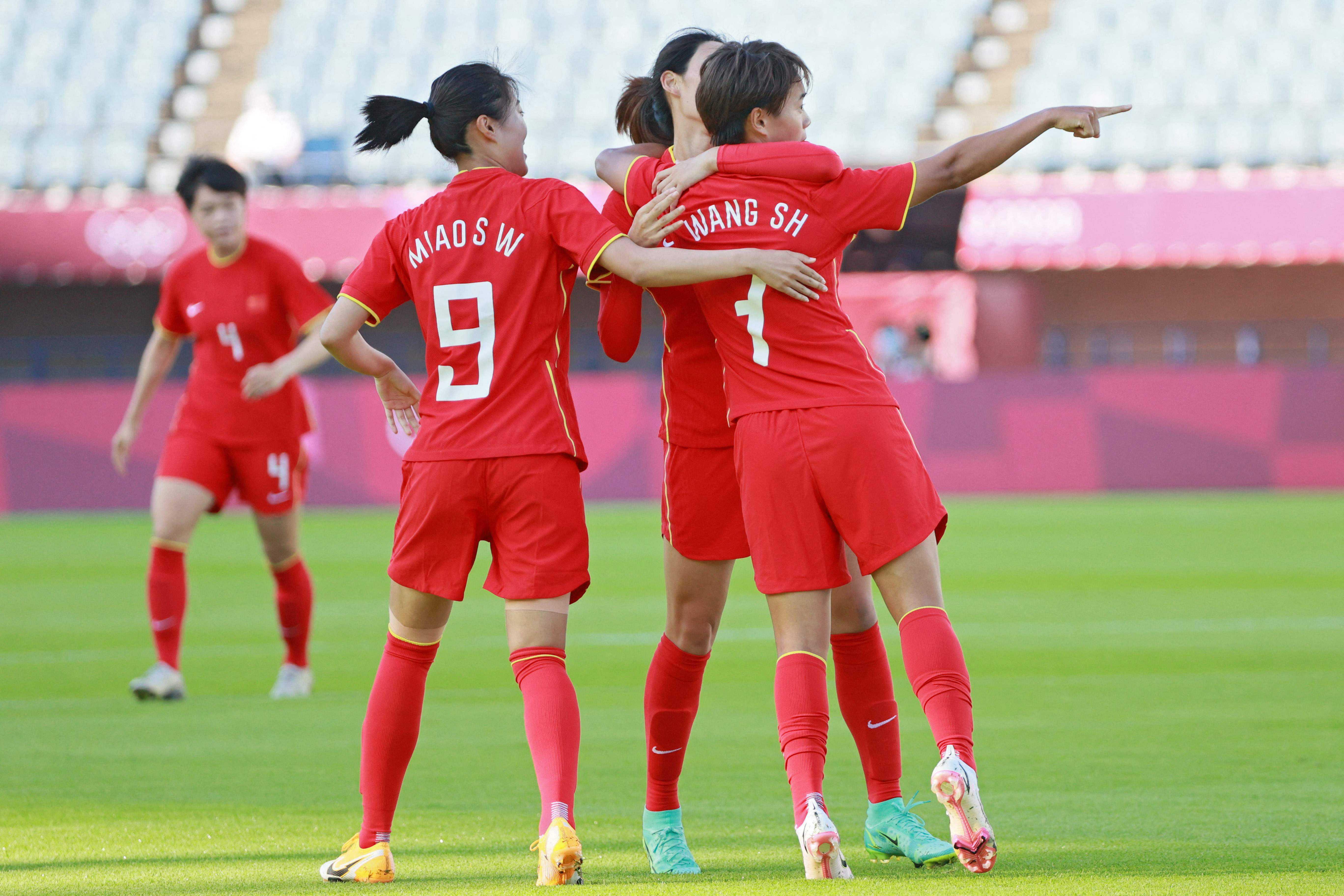 中国女足23人出征亚洲杯，这23名球员都是谁来自哪支球队？