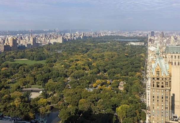 西媒：C罗正式出售名下纽约豪宅 巨亏1000万欧(3)
