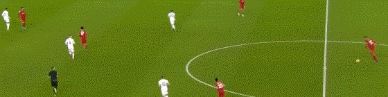 【英超】萨拉赫2点+助攻马蒂普 利物浦暂3比0利兹联(4)