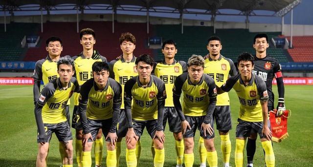 广州恒大离队球员更新，8位主力找到下家，上海海港收获最多(1)