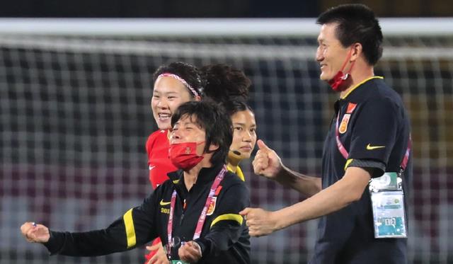 5-0！世界第1狂飙，2分钟2球，中国女足重返巅峰需提升3个方面(5)