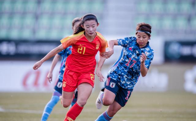 5-0！世界第1狂飙，2分钟2球，中国女足重返巅峰需提升3个方面(12)