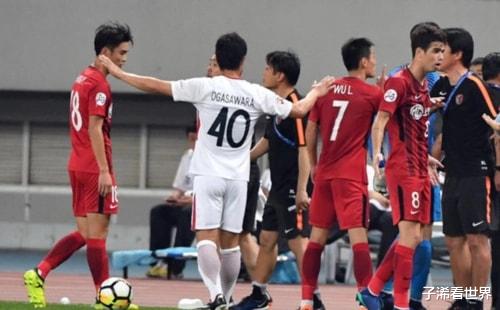 下午16点! 上海媒体最新报道引爆争议, 球迷吐槽：中国足球真是丢人(4)