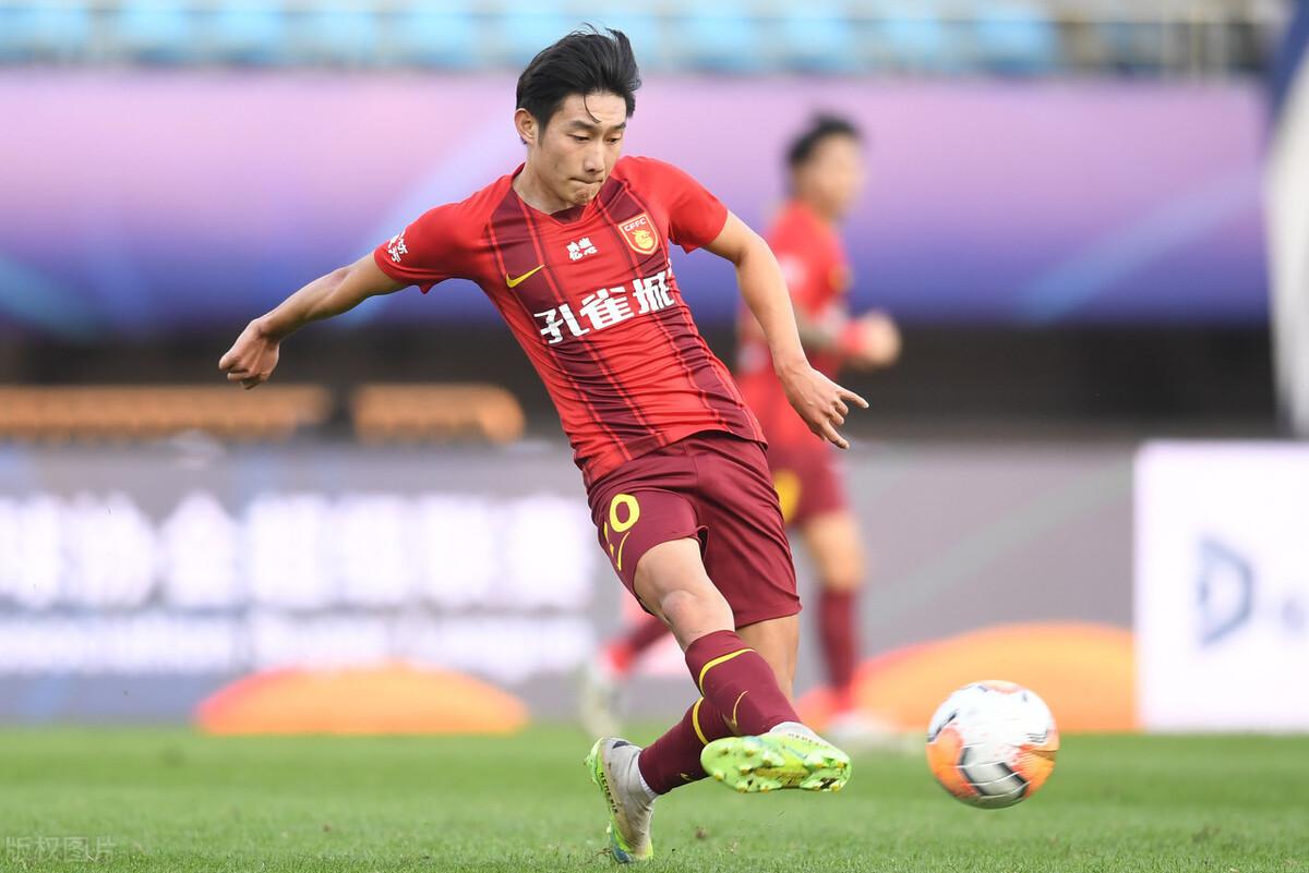 中国足球：盘点职业化之后的10个重大举措，哪个影响最深？(3)