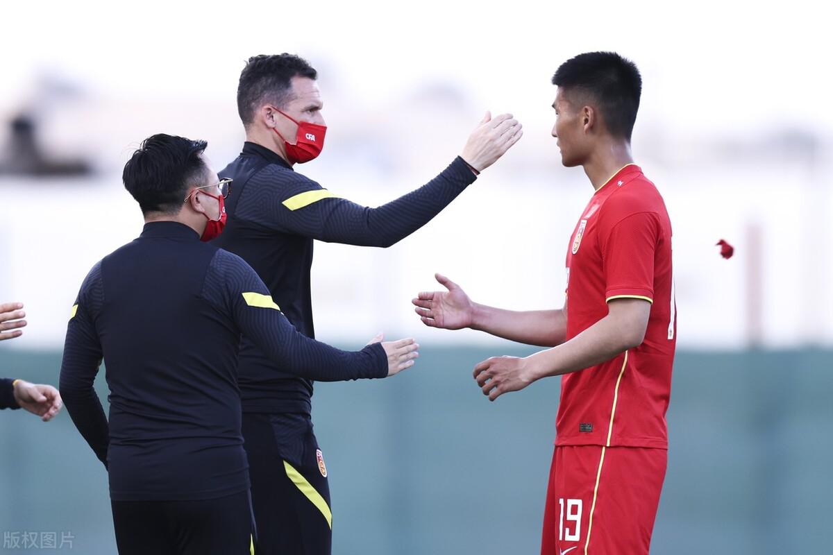 中国足球：盘点职业化之后的10个重大举措，哪个影响最深？(9)