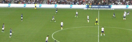 【法甲】梅西助攻内马尔+姆巴佩破门 巴黎3比0客胜(11)