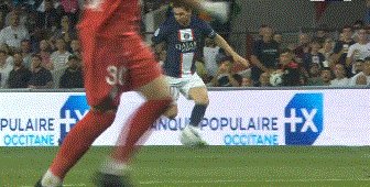 【法甲】梅西助攻内马尔+姆巴佩破门 巴黎3比0客胜(12)